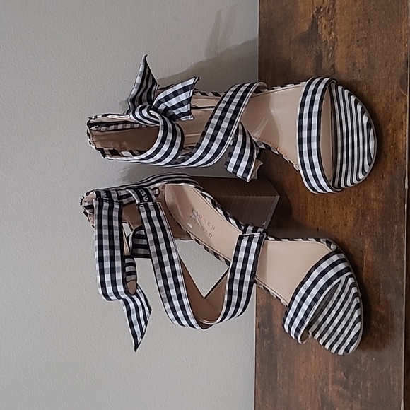 Lauren Conrad black & white "Girlfriend Gingham" heeled sandals size 9.5 - Picture 1 of 11